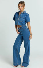 Serena Top - Denim Button Down Short Sleeve Top in Dark Blue Wash