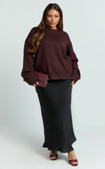 Amanda Top - Crew Neck Long Sleeve Knit Sweater in Burgundy