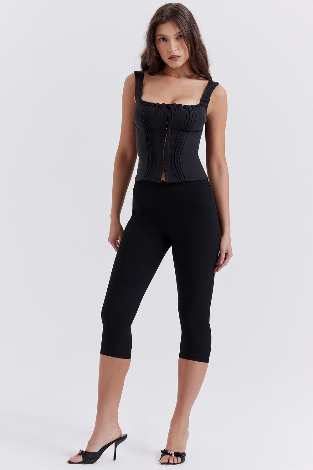 black capri trousers